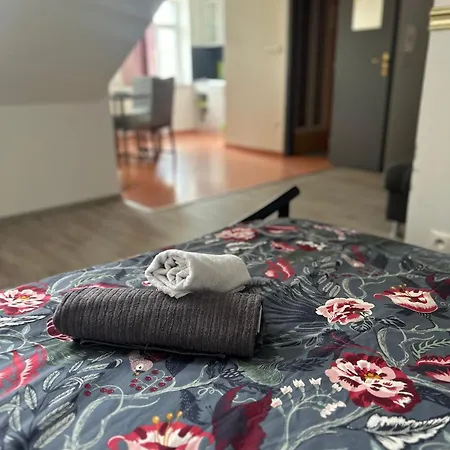 1st Plaza * Bratysława