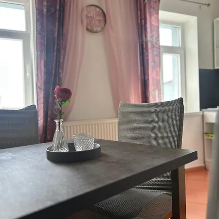 1st Plaza * Bratysława